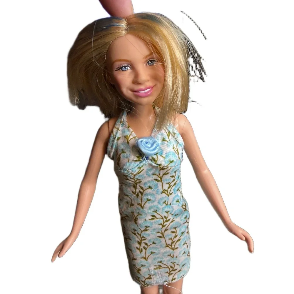 MaryKate & Ashley 2001 Sweet 16 Fashion Doll Vintage Blue Floral Halter Dress